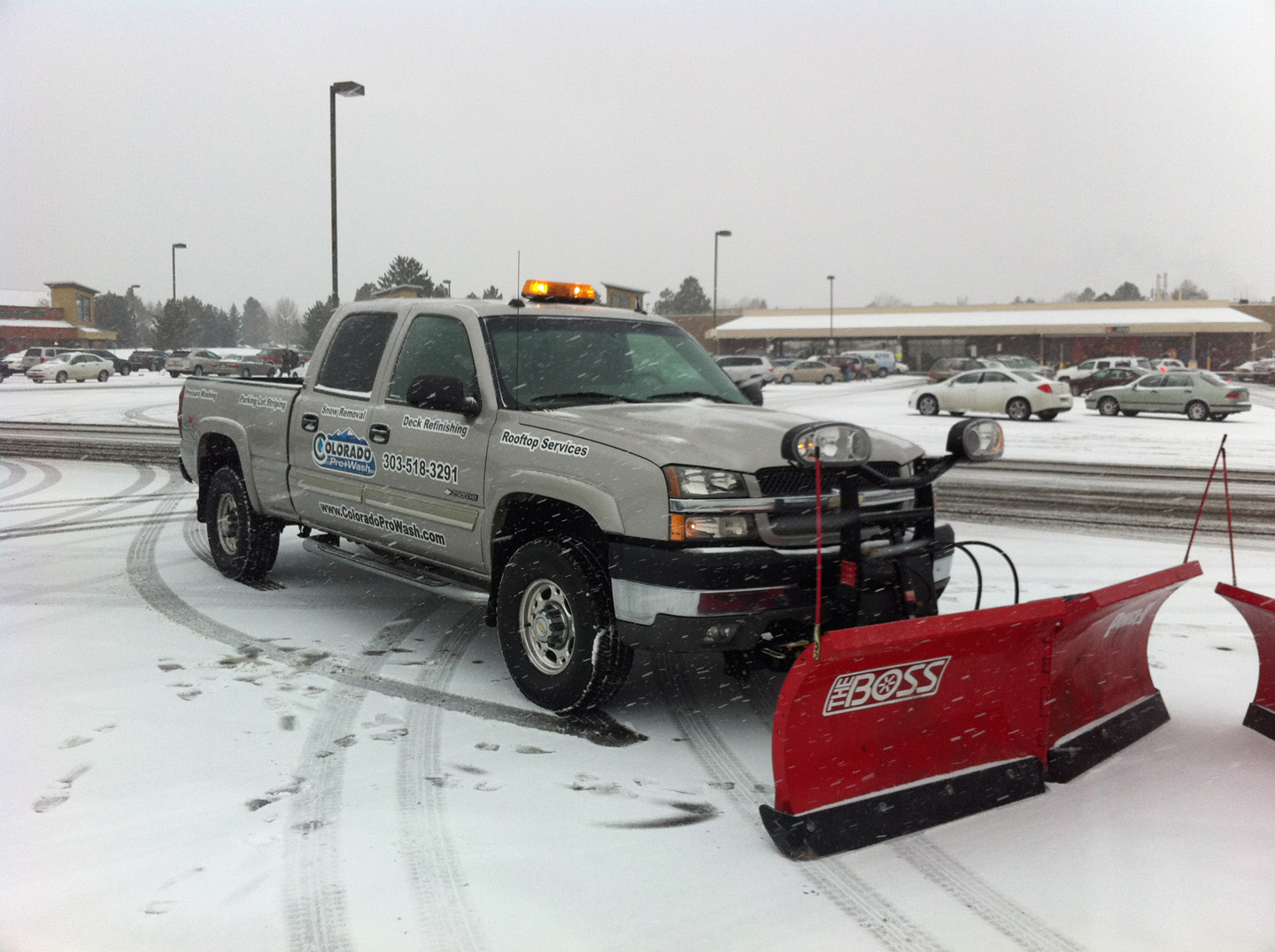 snow-plowing-equipment-03-2017